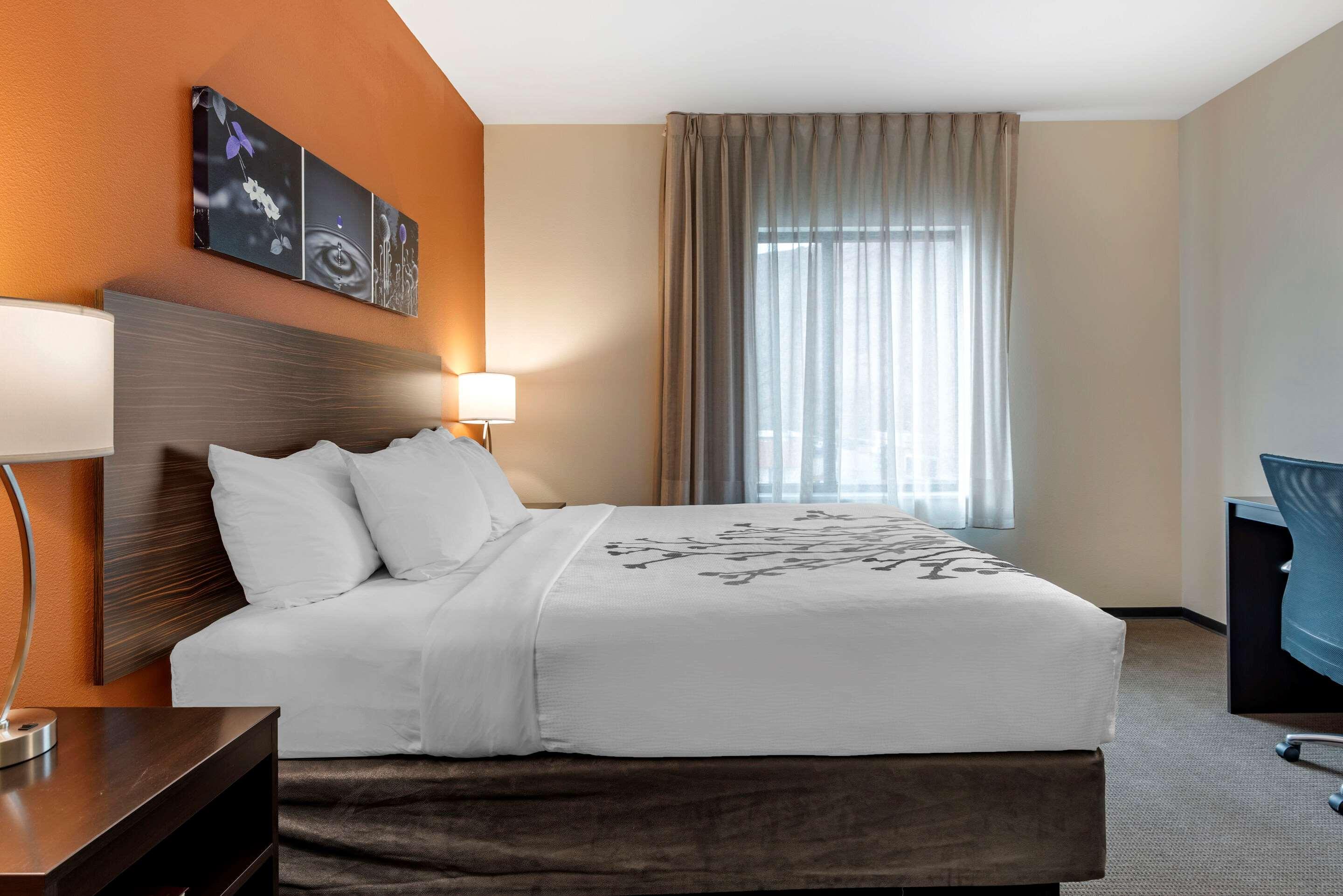 Sleep & Near Arches National Park Hotel 3*